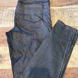 Lysse Women's Skinny Jeans in Dark Gray with Gold